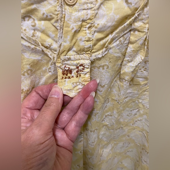 Magnolia Pearl Blockprint Tora Shirt - Picture 7 of 7